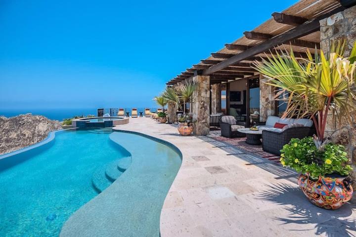 Casa Cielo Pedregal Villa